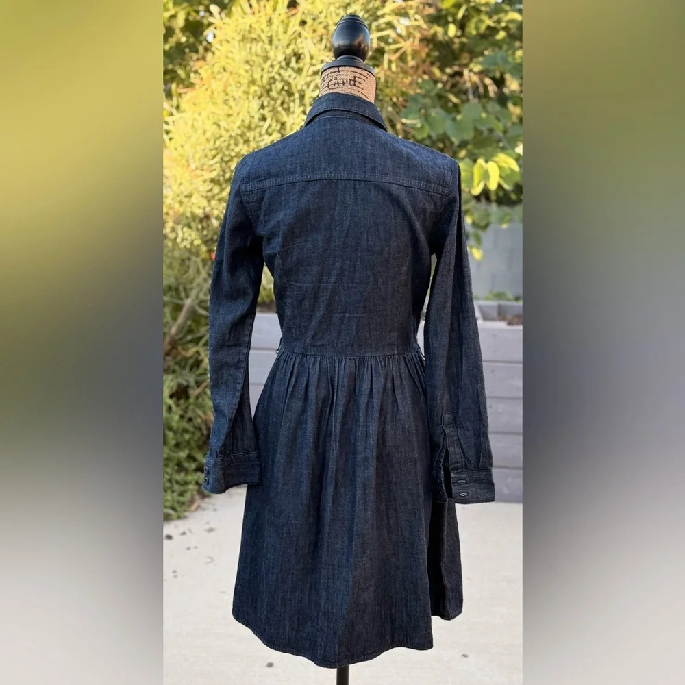 Classic Gap Denim Shirt Dress - Picture 2 of 5